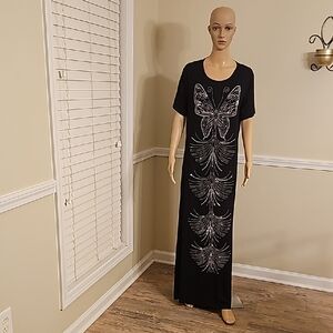 Chic Black Maxi Dress with Butterfly Pattern